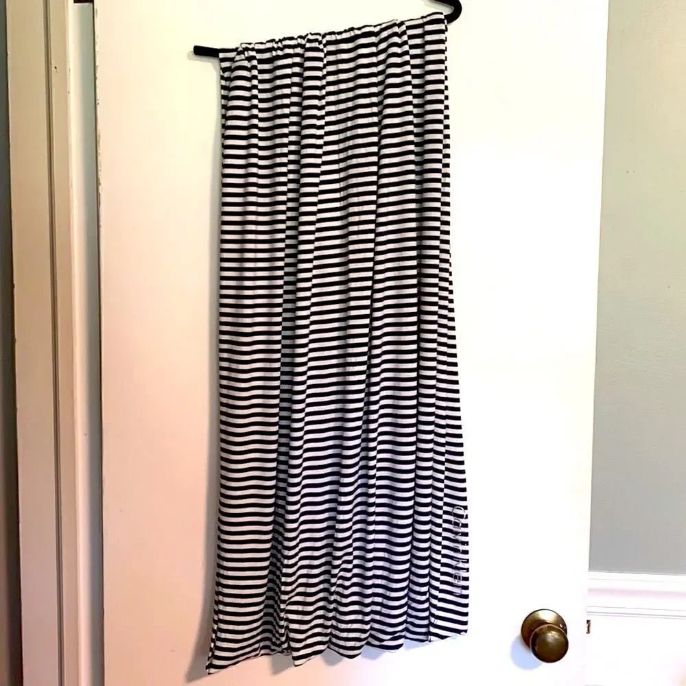 Calvin Klein navy & white stripe soft infinity
